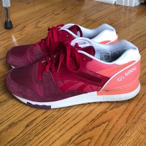 Reebok Sneakers